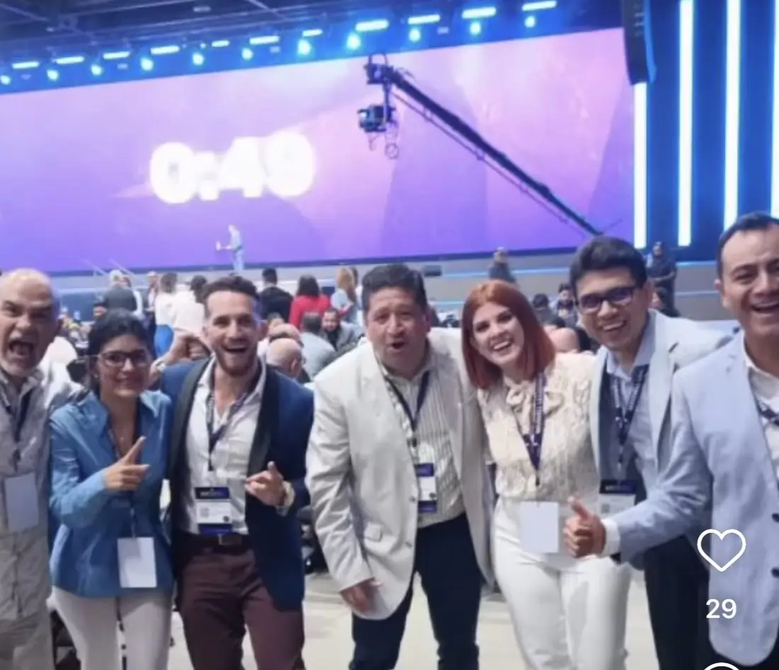 Participación en encuentro internacional de liderazgo